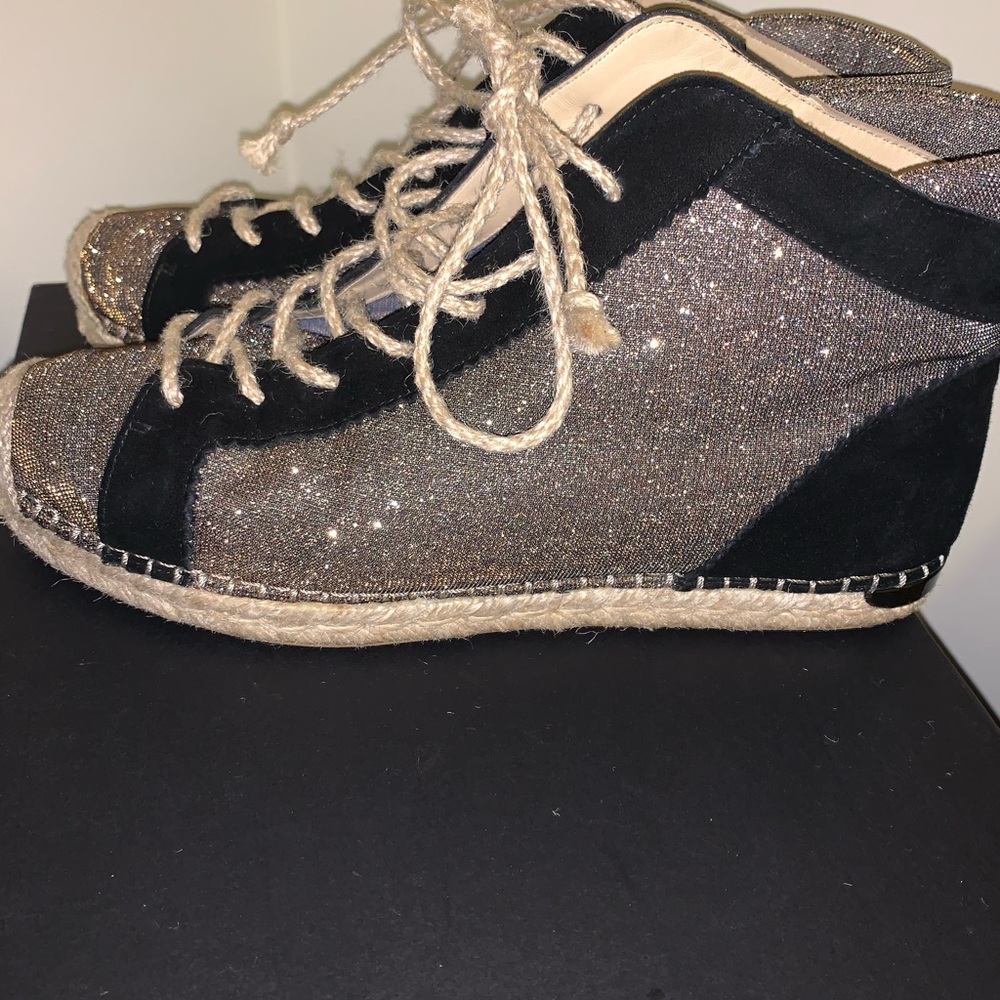 Stuart Weitzman shiny shoe